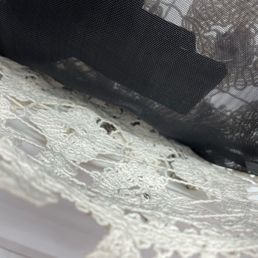 Mary Frances Lace Purse - Picture 7 of 11